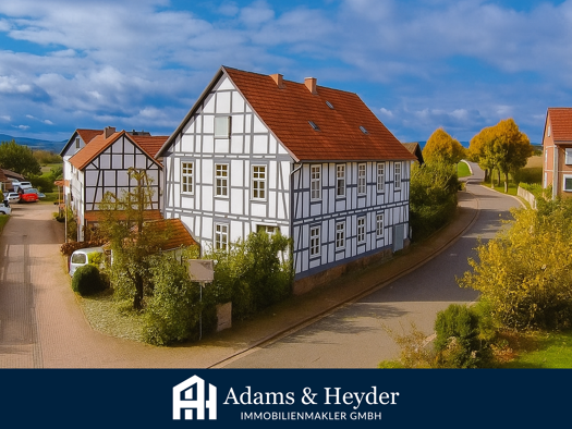 Einfamilienhaus zum Kauf 300.000 € 8 Zimmer 242,8 m² 694 m² Grundstück Cappel Fritzlar 34560