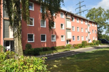 Wohnung zur Miete 570 € 2,5 Zimmer 61,6 m² 1. Geschoss frei ab 15.01.2025 Saarlandhof 38 Wahlbezirk 04 Elmshorn 25335