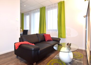 Wohnung zur Miete 2.250 € 2 Zimmer 5. Geschoss Triftstrasse 53 Niederrad Frankfurt-Niederrad 60528