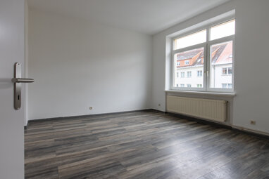 Apartment zur Miete 527,25 € 2 Zimmer 55,5 m² 1. Geschoss Weststadt Schwerin 19059