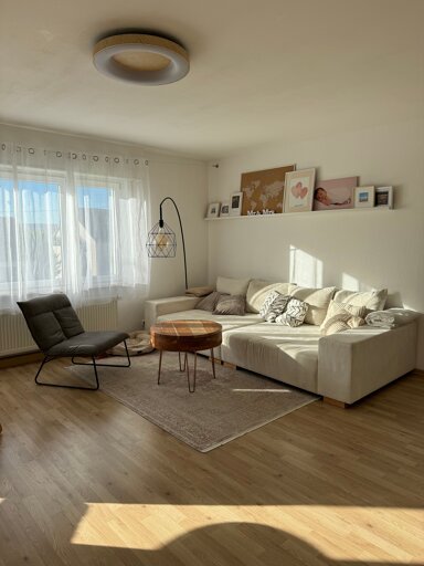 Wohnung zur Miete 1.300 € 3 Zimmer 75 m² 2. Geschoss frei ab 01.03.2025 Hauffstrasse 18 Höfingen Leonberg 71229