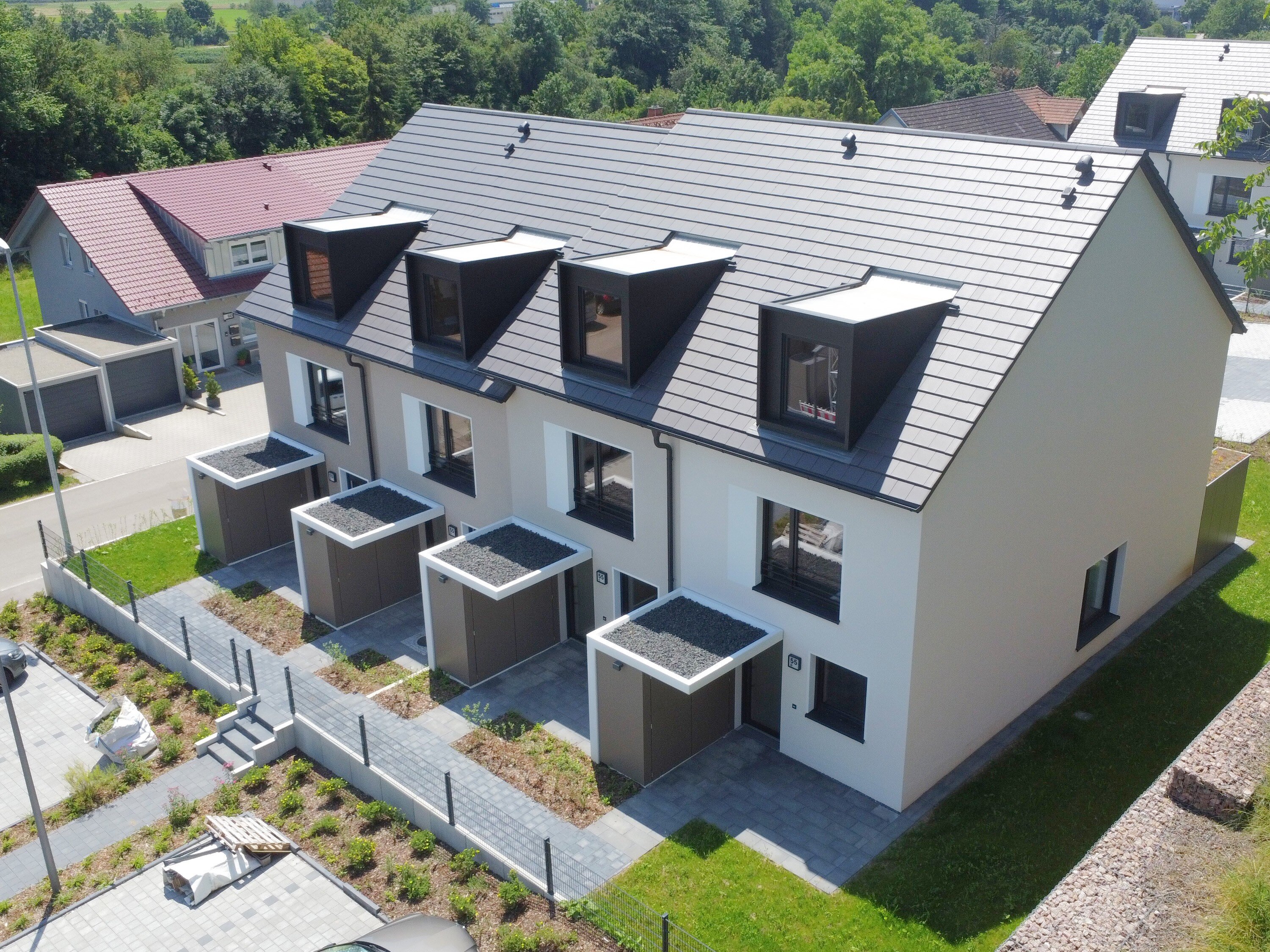 Reihenmittelhaus zum Kauf 359.990 € 5 Zimmer 145 m²<br/>Wohnfläche 279 m²<br/>Grundstück Horheim Horheim 79793