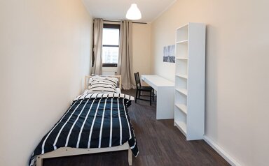 Wohnung zur Miete Wohnen auf Zeit 770 € 6 Zimmer 11 m² frei ab 04.03.2025 Landsberger Straße 478 Pasing München 81241