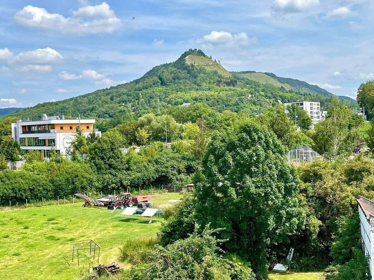 5- bis 6- Zimmer Eigentumswohnung im Dachgeschoss mit herrlichen Fernblick- barrierefrei mit Aufzug und Tiefgarage