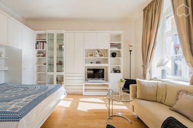 Wohnung zur Miete Wohnen auf Zeit 1.750 € 1 Zimmer 32 m² frei ab 14.05.2024 Kreuzberg Berlin 10963