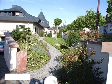 Villa zum Kauf 1.290.000 € 9 Zimmer 425 m² 2.300 m² Grundstück Beßlich Newel 54309