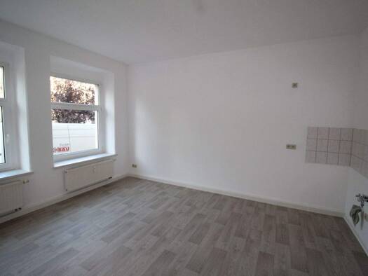 Wohnung zur Miete 299 € 2 Zimmer 50 m² frei ab 01.01.2026 Dr.-Peter-Jordan-Straße 16 Bautzen 02625