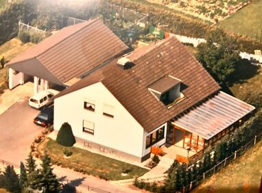 Haus zur Miete 2.000 € 9 Zimmer 250 m² 1.500 m² Grundstück Am Kahlenberg 15 Neuenheerse Bad Driburg 33014
