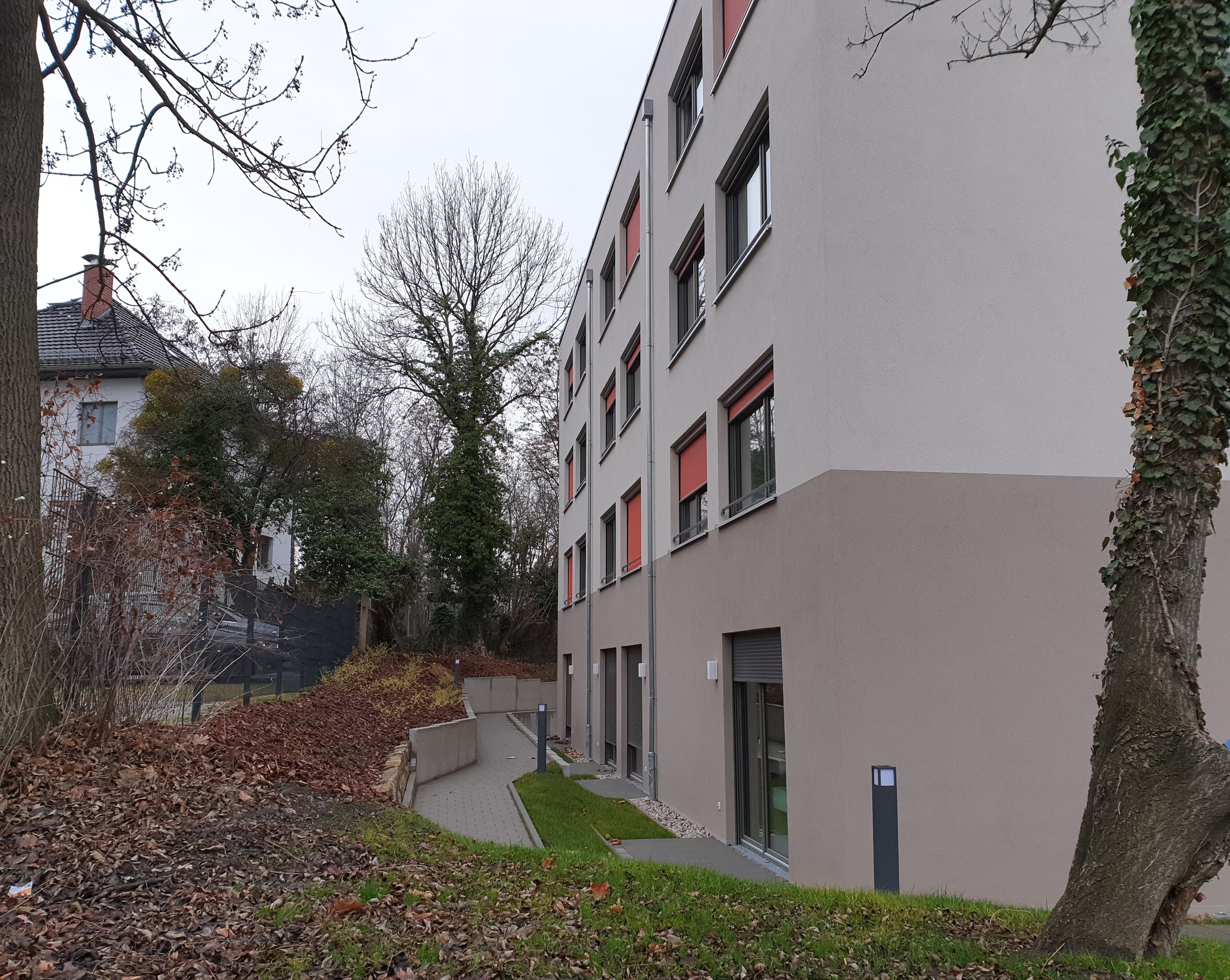 Terrassenwohnung zur Miete 414 € 1 Zimmer 31,8 m²<br/>Wohnfläche Erdgeschoss<br/>Geschoss 01.08.2024<br/>Verfügbarkeit Südvorstadt-Ost (Ackermannstr.) Dresden 01219