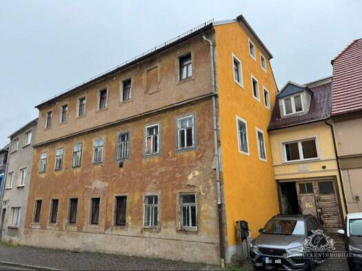 Haus zum Kauf 175.000 € 19 Zimmer 508 m² 940 m² Grundstück Lommatzsch 01623