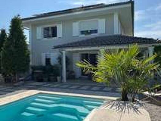 Haus zum Kauf 1.999.000 € 7 Zimmer 181 m² 600 m² Grundstück Harthausen Grasbrunn 85630