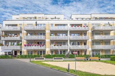 Wohnung zur Miete 979 € 2,5 Zimmer 70,9 m² frei ab 01.08.2025 Peter-Zadek-Straße 3 Südinnenstadt Bochum 44789