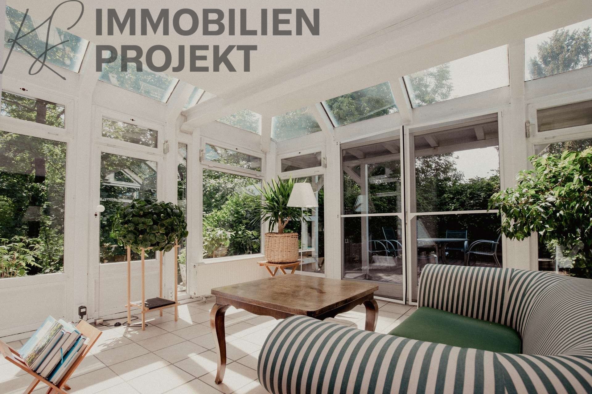 Mehrfamilienhaus zum Kauf 895.000 € 20 Zimmer 273 m²<br/>Wohnfläche 1.104 m²<br/>Grundstück Ahorn Ahorn 96482