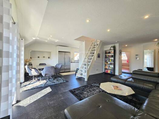 Wohnung zum Kauf 319.000 € 4 Zimmer 92,7 m² 2. Geschoss Usingen 61250