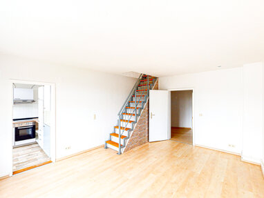 Wohnung zur Miete 970 € 4 Zimmer 117,9 m² frei ab 01.08.2024 Werderstraße 87 Schelfstadt Schwerin 19055