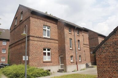 Wohnung zur Miete 281 € 2,5 Zimmer 48,8 m² EG Parallelstr. 24 Schalke - Nord Gelsenkirchen 45881