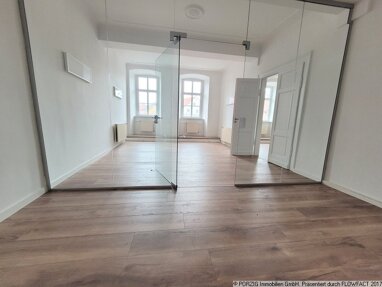 Wohnung zur Miete 1.600 € 6 Zimmer 236,3 m² Hauptmarkt 41 Mitte Gotha 99867