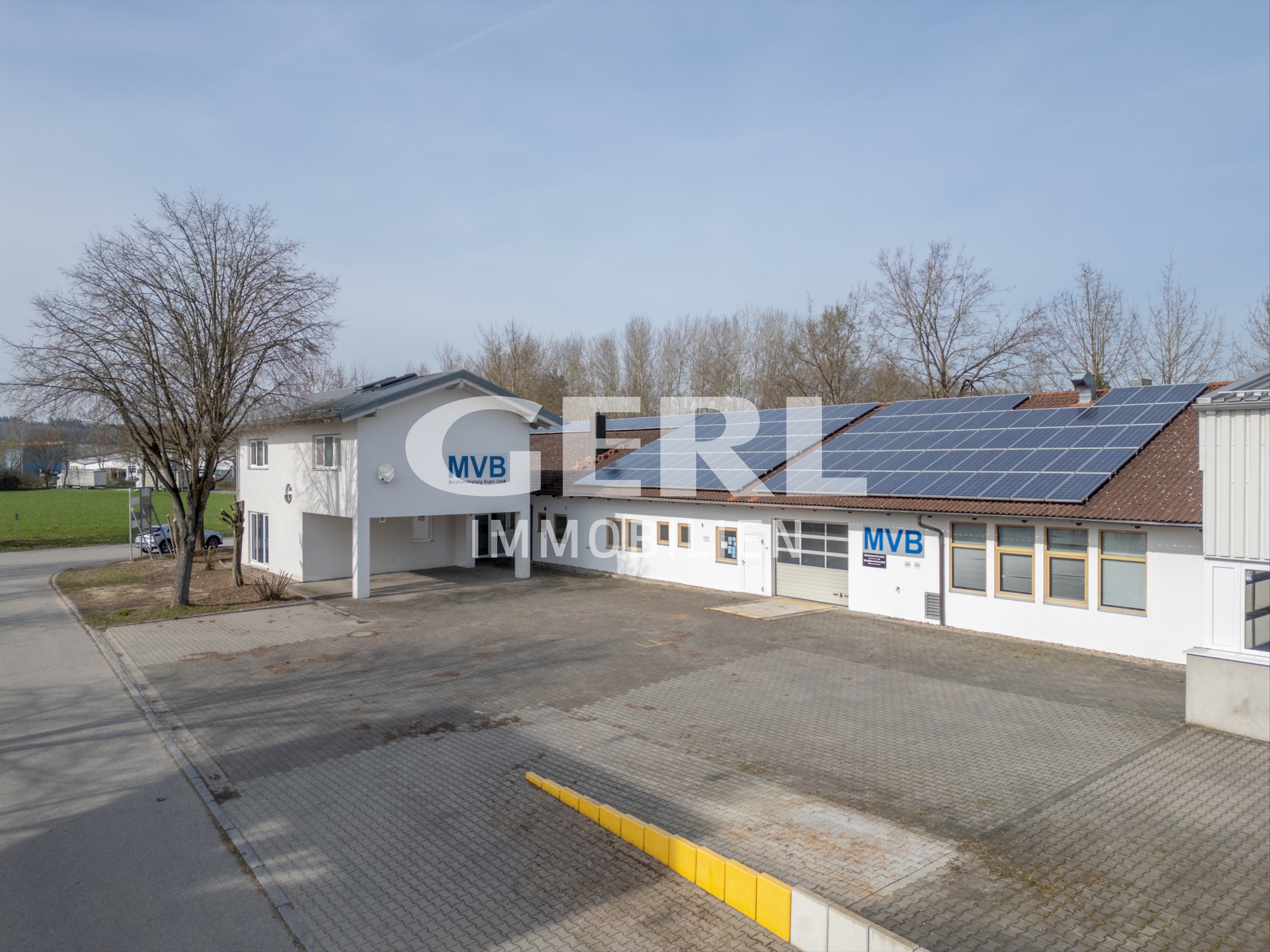 Lagerhalle zur Miete 2.000 € 1.425,5 m²<br/>Lagerfläche Oberalteich Bogen 94327