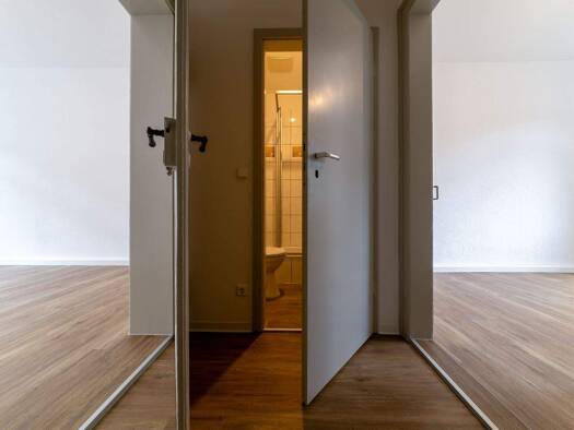 Wohnung zur Miete 241 € 2 Zimmer 37 m² frei ab sofort Ricarda-Huch-Straße 6 Bautzen 02625