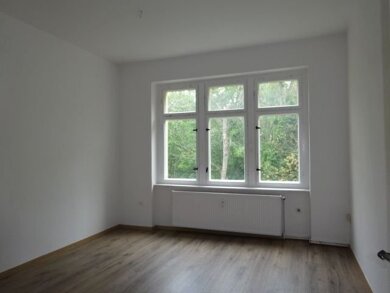 Wohnung zur Miete 320 € 3 Zimmer 58 m² 2. Geschoss frei ab sofort Schillerstr. 14 Zeitz Zeitz 06712