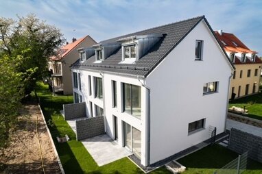 Reihenmittelhaus zum Kauf Provisionsfrei 609.000 € 5 Zimmer 105,1 m² 1 m² Grundstück Ronhof 151 Fürth 90765