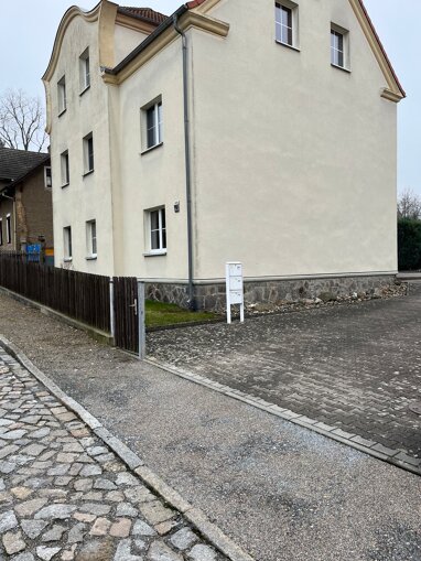 Wohnung zur Miete 400 € 3 Zimmer 75 m² Erdgeschoss Friedhofstr. 10 Lauchhammer - Ost Lauchhammer 01979
