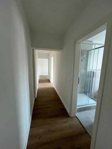 Wohnung zum Kauf 79.900 € 4 Zimmer 80 m² Haselbach 04617