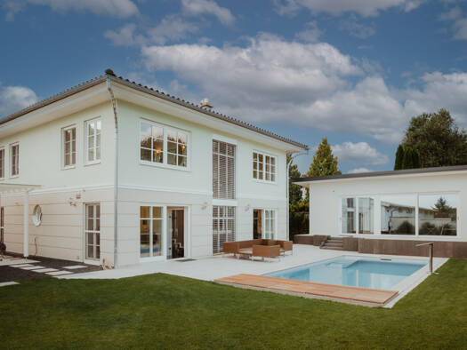 Villa zum Kauf 1.850.000 € 5 Zimmer 200 m² 1.002 m² Grundstück Krumbach 86381