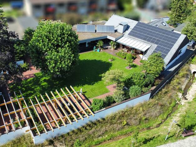 Einfamilienhaus zum Kauf 619.000 € 7 Zimmer 265 m² 1.952 m² Grundstück Borgholzhausen 33829