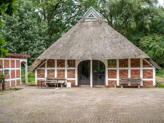 Einfamilienhaus zum Kauf 549.000 € 5 Zimmer 165 m² 17.500 m² Grundstück Barghorn Ovelgönne 26939