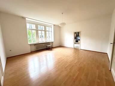 Wohnung zur Miete 698 € 3 Zimmer 100 m² 2. Geschoss Innenstadt Coburg 96450