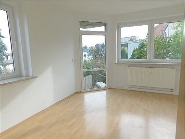 Wohnung zum Kauf 219.000 € 9 Zimmer 146 m² Lessingstraße 18 Wilkau-Haßlau Wilkau-Haßlau 08112