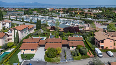 Mehrfamilienhaus zum Kauf 635.000 € 3 Zimmer 80 m² 250 m² Grundstück via Como 6 Sirmione 25019