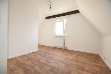 Wohnung zur Miete 450 € 2 Zimmer 55 m² 2. Geschoss frei ab 01.04.2025 Westenhellweg 42 Soest Soest 59494