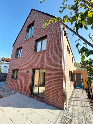 Wohnung zur Miete 1.640 € 5 Zimmer 126 m² frei ab sofort Übriges Stade Stade 21682