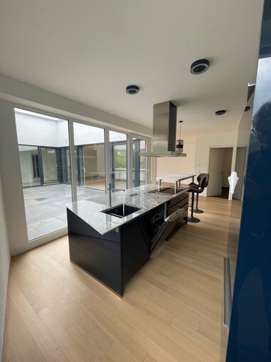 Wohnung zur Miete 1.900 € 4 Zimmer 172 m² 2. Geschoss Wernau 73249
