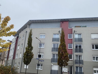 Wohnung zur Miete 1.500 € 3 Zimmer 93 m² 4. Geschoss Renettenstr. 2 Preungesheim Frankfurt 60435