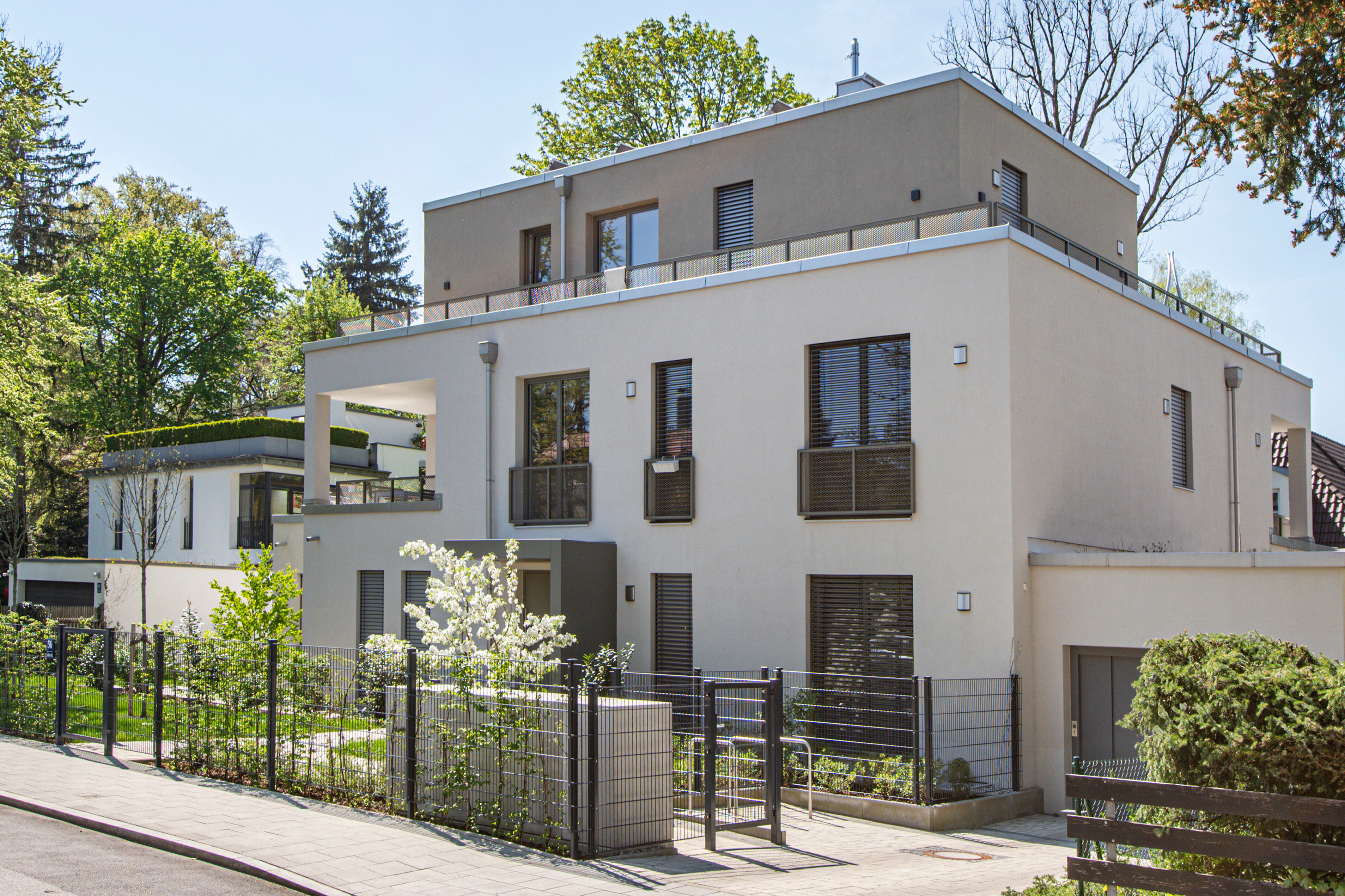 Wohnung zur Miete 4.570 € 4 Zimmer 203 m² Erdgeschoss Solln München 81479