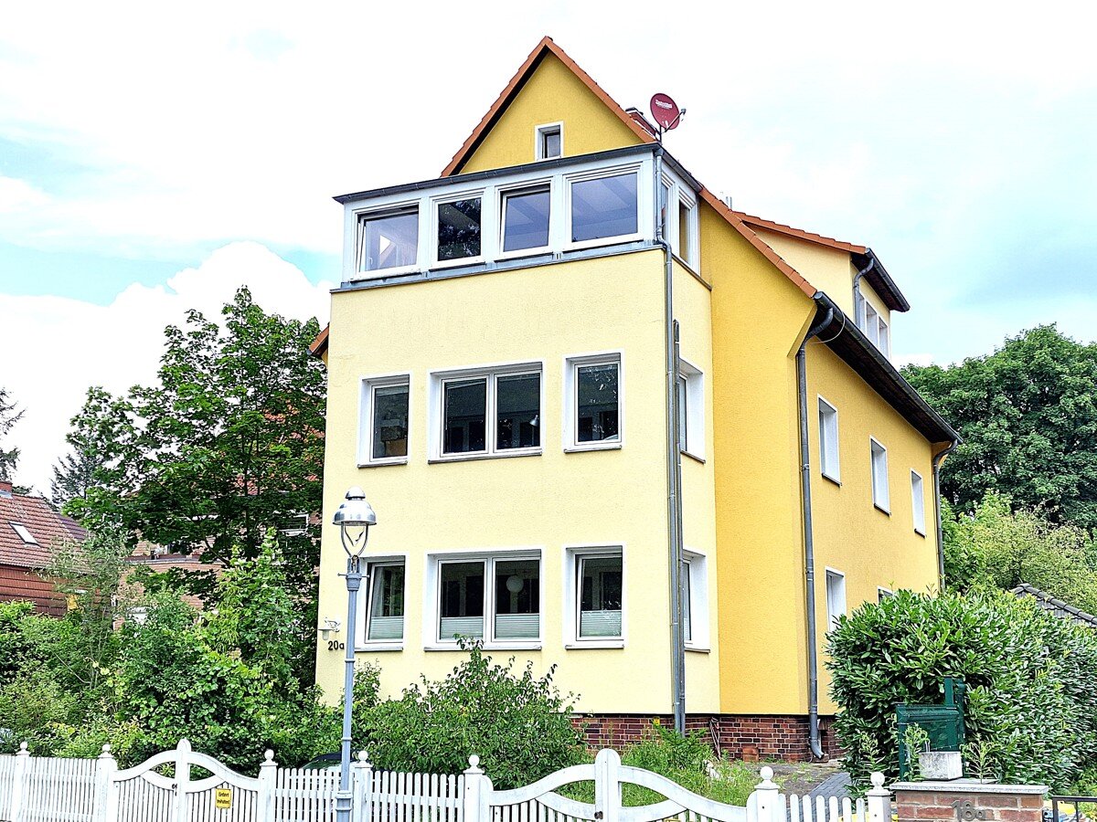 Mehrfamilienhaus zum Kauf 1.395.000 € 11 Zimmer 309 m²<br/>Wohnfläche 1.078 m²<br/>Grundstück Hermsdorf Berlin 13467