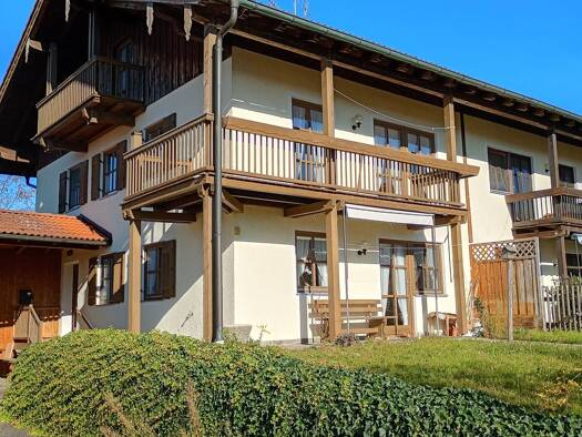 Doppelhaushälfte zur Miete 1.790 € 6 Zimmer 145 m² 440 m² Grundstück frei ab 10.03.2026 Zaisering Vogtareuth 83569