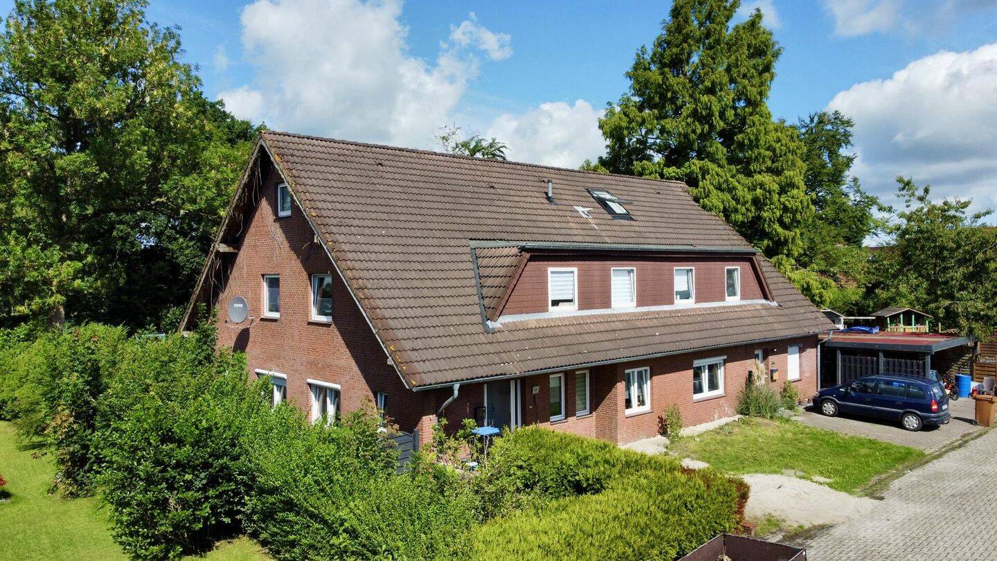 Solides Mehrfamilienhaus in Sillenstede - Attraktive Kapitalanlage mit ca. 7,9 % Rendite