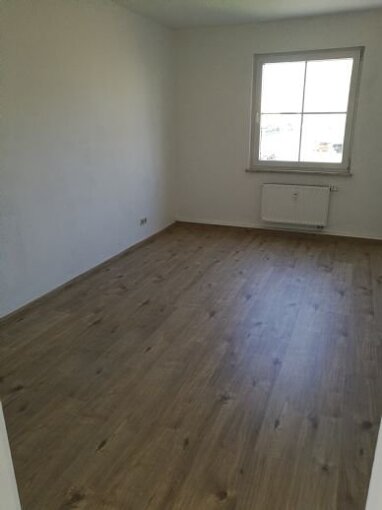 Wohnung zur Miete 375 € 2 Zimmer 47,3 m² 2. Geschoss Essener Str.71 Mockau - Nord Leipzig 04357