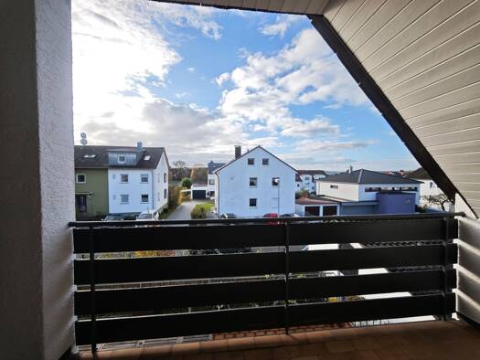 Wohnung zur Miete 650 € 3 Zimmer 75 m² Geschoss 1/3 frei ab 01.02.2026 Friolzheim 71292