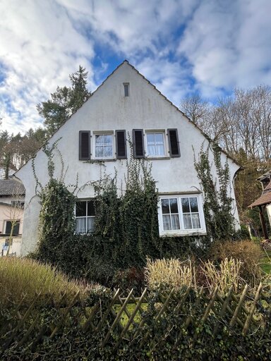 Einfamilienhaus zum Kauf 135.000 € 4 Zimmer 81 m² 837 m² Grundstück frei ab sofort Röbelweg 31 Kusel Kusel 66869