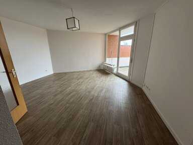 Wohnung zur Miete nur mit Wohnberechtigungsschein 220 € 1 Zimmer 38,9 m² EG Sperlingsstieg 10 Neuhof Hildesheim 31139