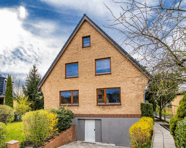 Einfamilienhaus zum Kauf 490.000 € 10 Zimmer 205 m² 696 m² Grundstück Eidelstedt Hamburg 22523