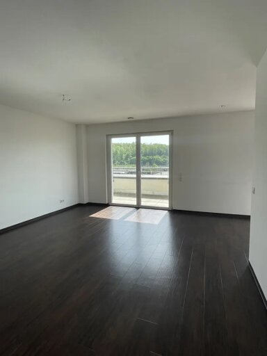 Wohnung zur Miete 700 € 3 Zimmer 103 m² frei ab sofort Eisenbahnstraße Plochingen 73207