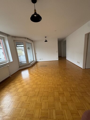 Wohnung zur Miete 435 € 2,5 Zimmer 62 m² 3. Geschoss Kaßlerfelder Straße 4 Kasslerfeld Duisburg 47059