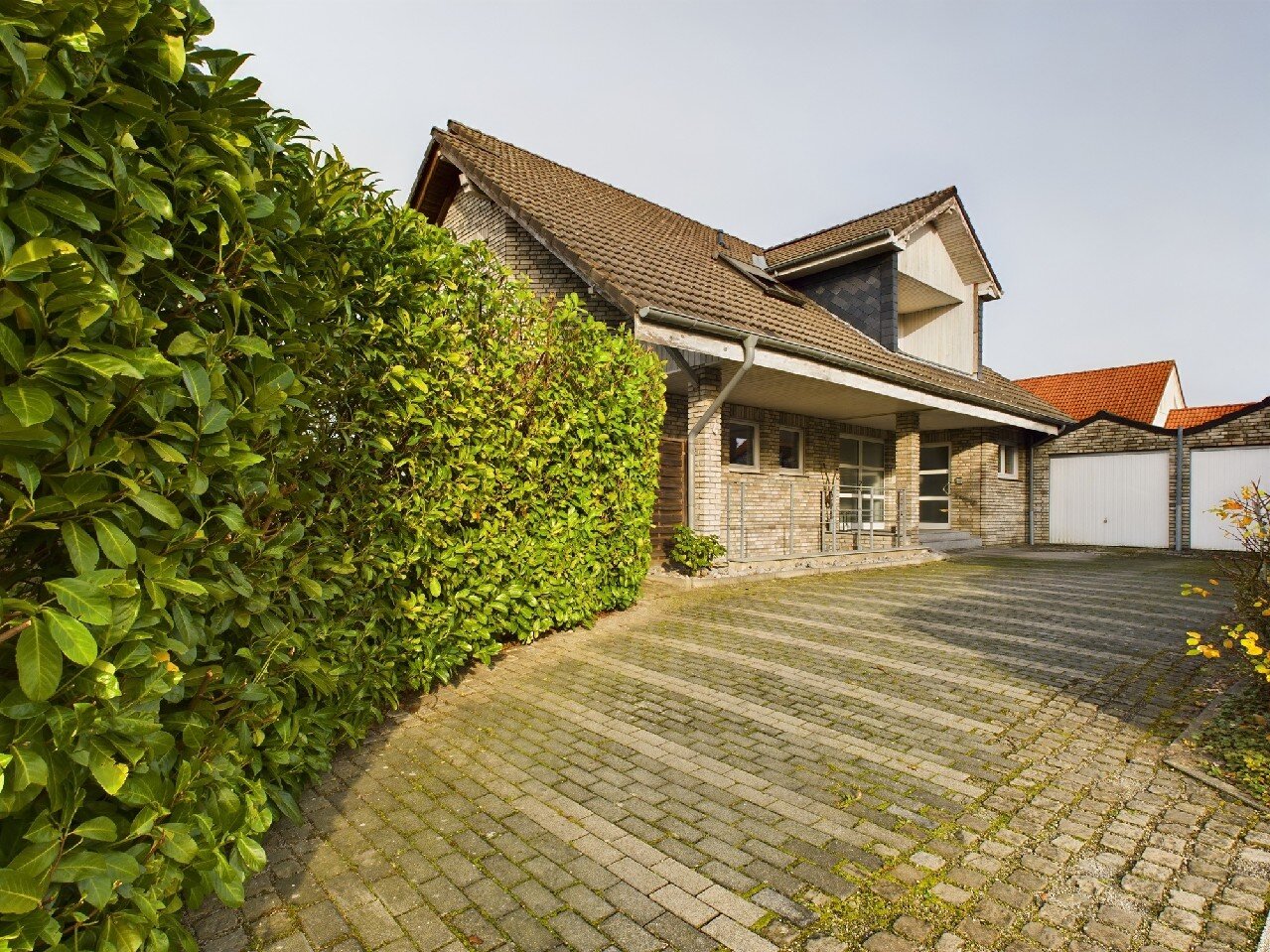 Mehrfamilienhaus zum Kauf 595.000 € 9 Zimmer 274 m²<br/>Wohnfläche 626 m²<br/>Grundstück Overberge Bergkamen 59192