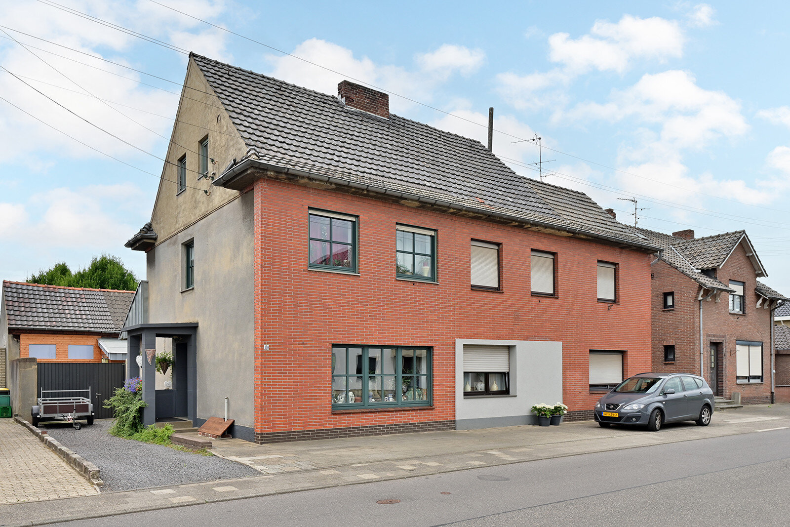 Doppelhaushälfte zum Kauf 169.800 € 7 Zimmer 110 m²<br/>Wohnfläche 423 m²<br/>Grundstück Höngen Selfkant / Höngen 52538